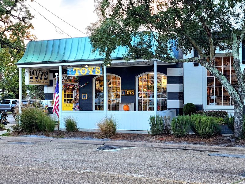 Miner's Big Stuff Doll & Toy Store, Ocean Springs, MS