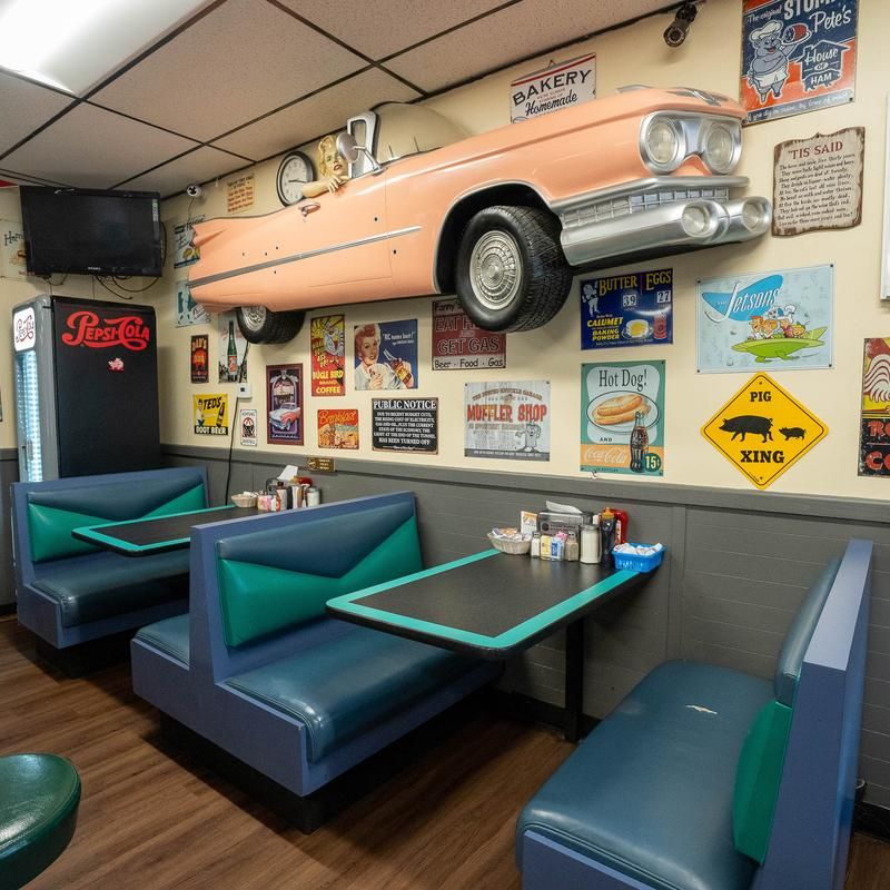 Retro Vibes Make Every Meal Feel Like A Throwback
