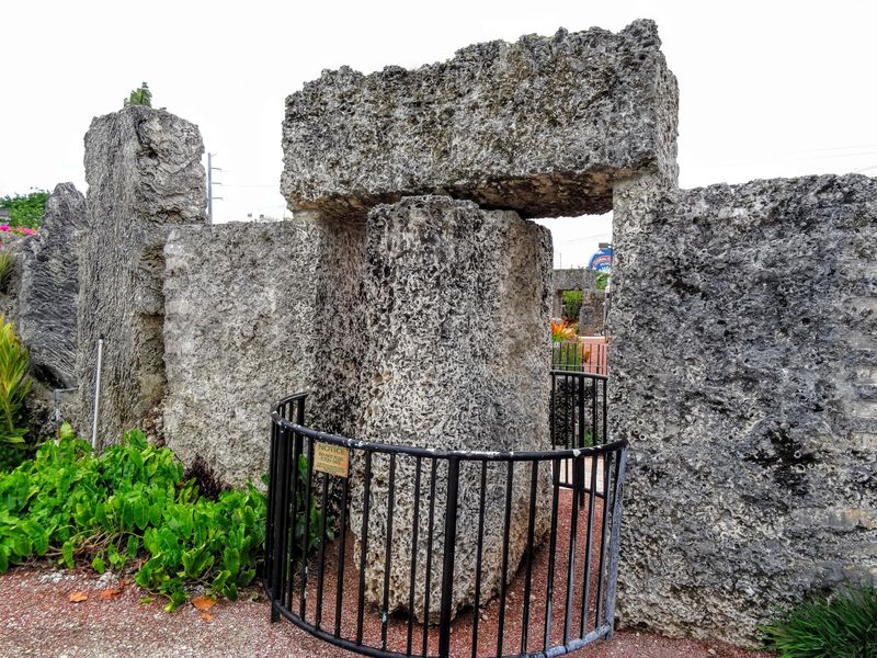 A Nine-Ton Gate That Once Moved With One Push