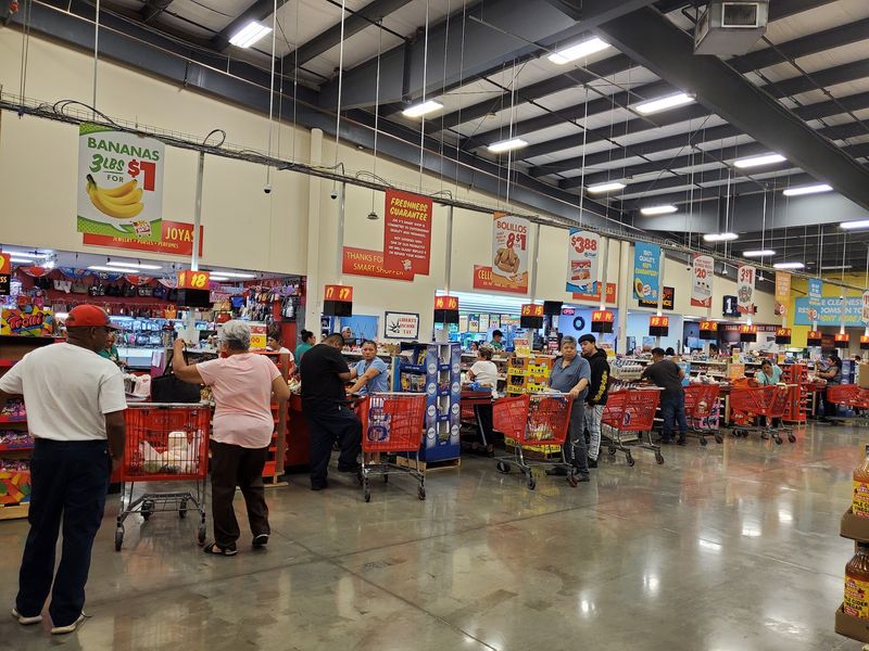 Payment Options and Self-Checkout Keep Things Moving