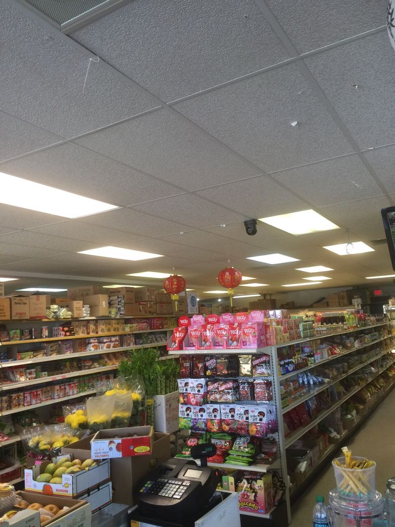 B & K Seafood And Asian Food Market, Hattiesburg, MS