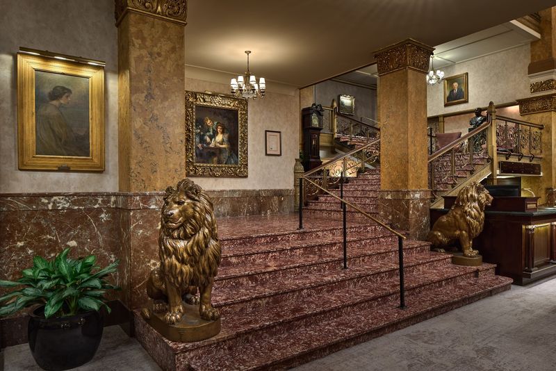 An Art Collection You Can Explore For Free