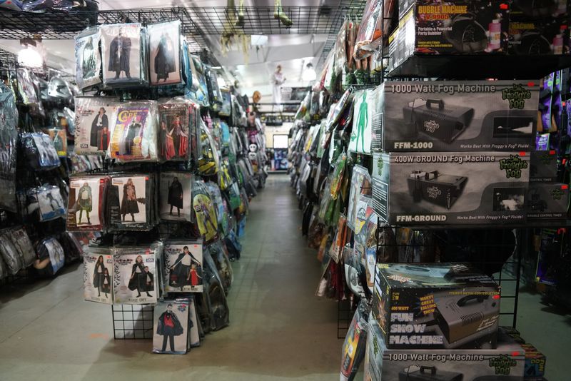 Superheroes, Jedi, And Mystery Machine Fans Get Their Own Corner