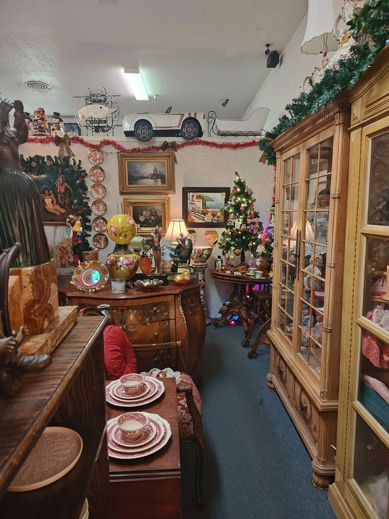Sherman's House of Antiques, Boulder City, NV