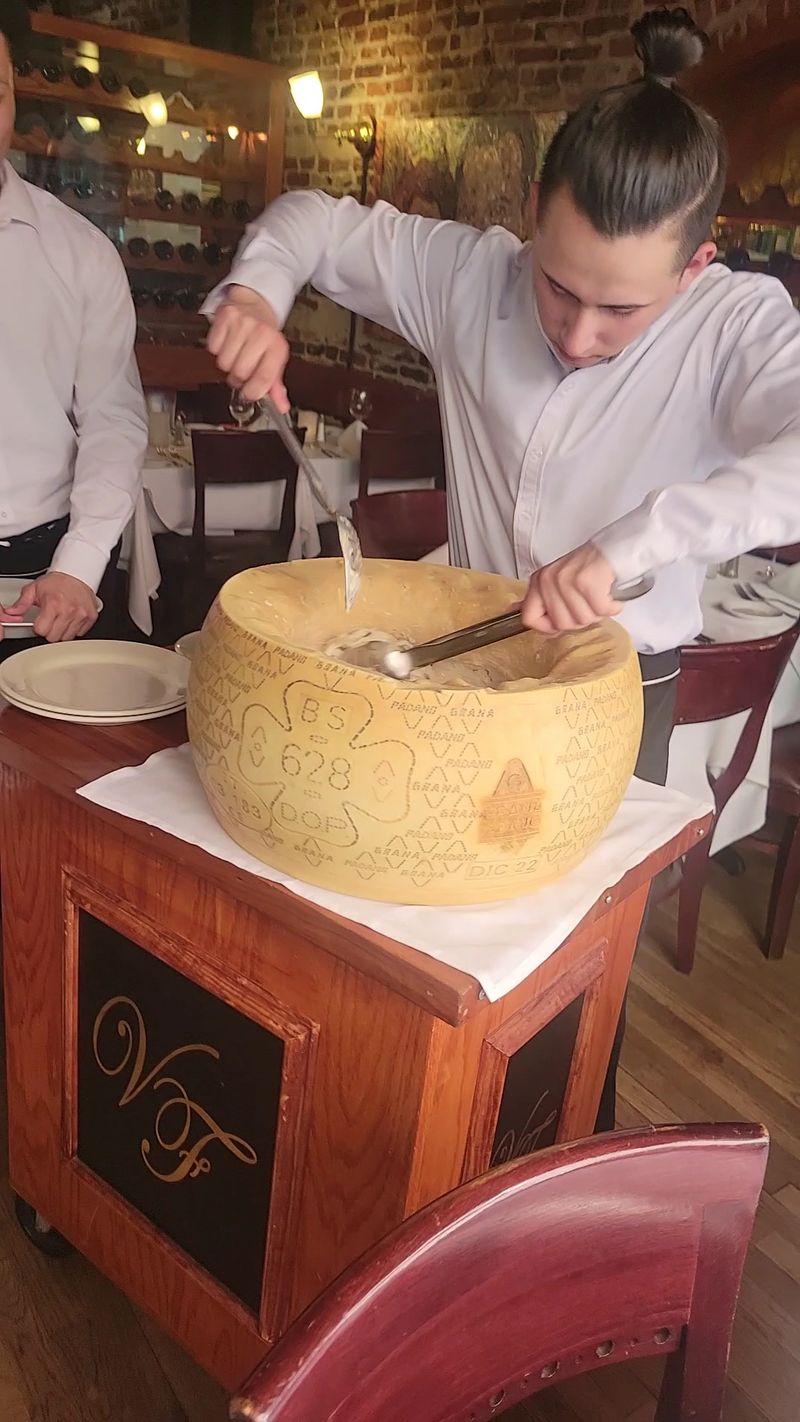 Pasta Show Right At Table
