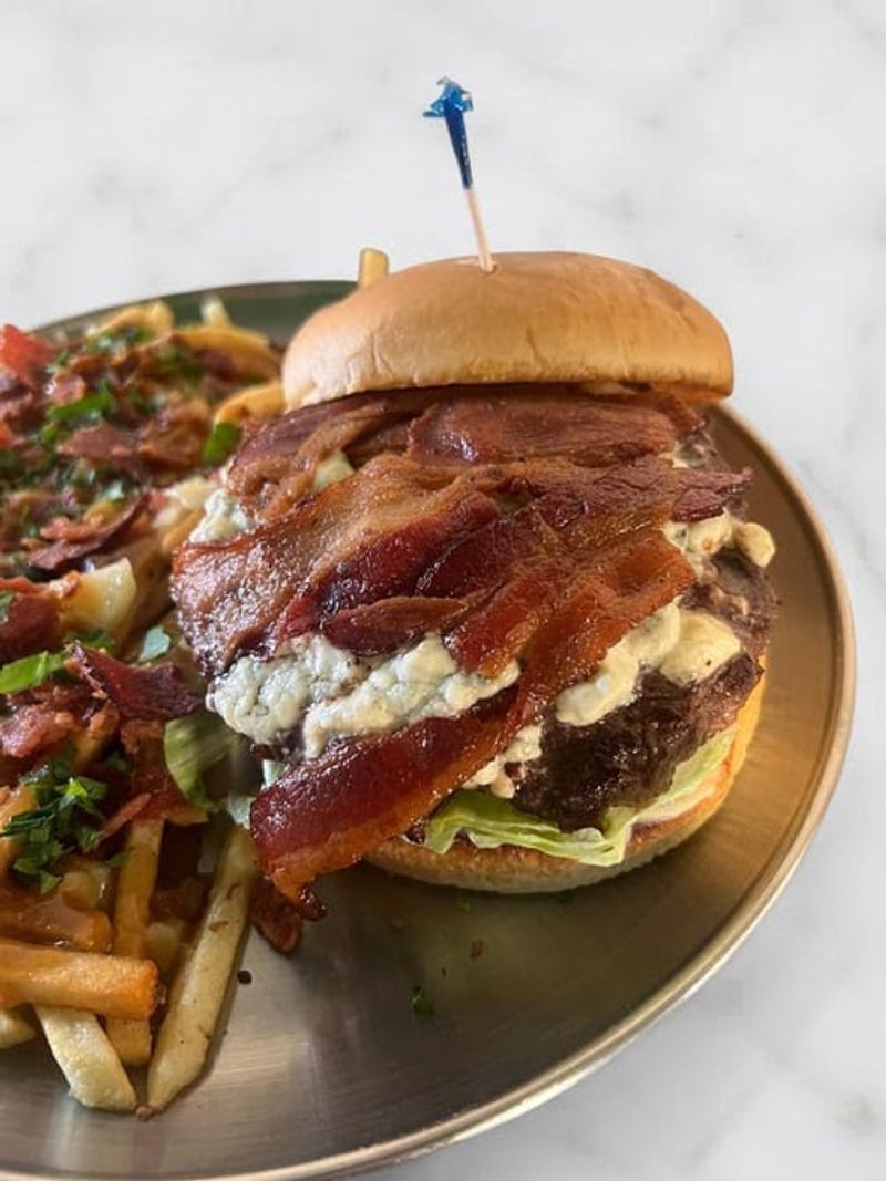Burgers Built For Fry Dunking