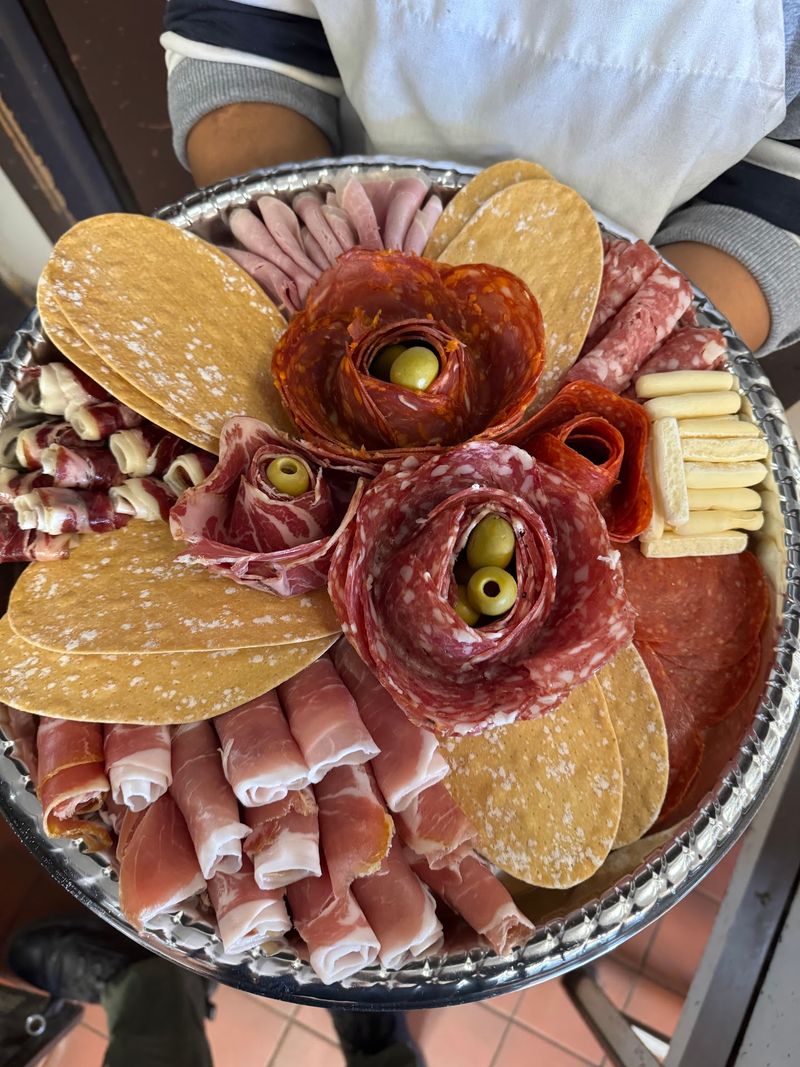 Where Polish And Portuguese Food Lovers Meet