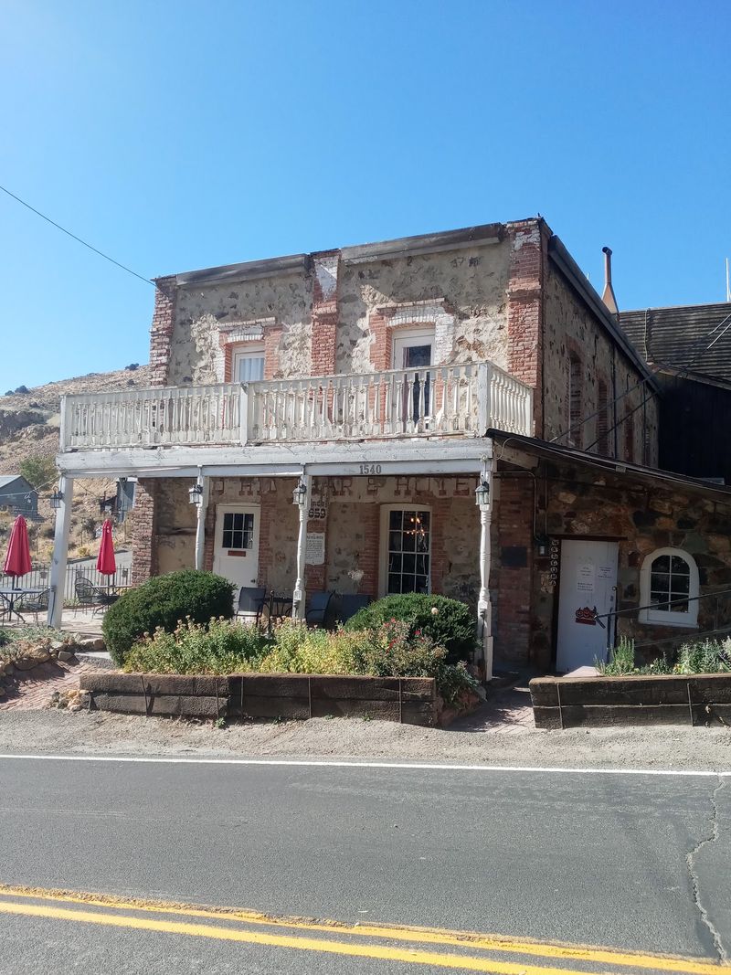 One Meal Here Can Fill A Whole Nevada Afternoon