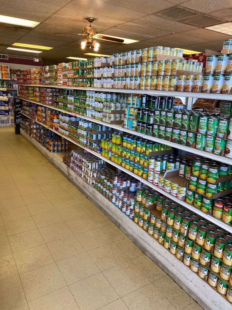 Hwy 72 W Discount Grocery
