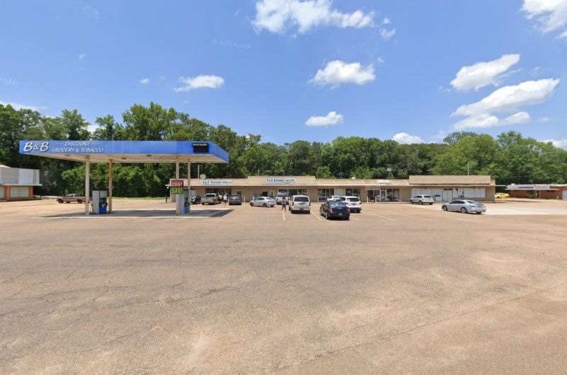 B & B Salvage, Tylertown, MS