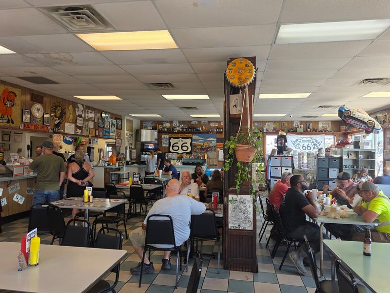 Friendly Service and a Welcoming Room