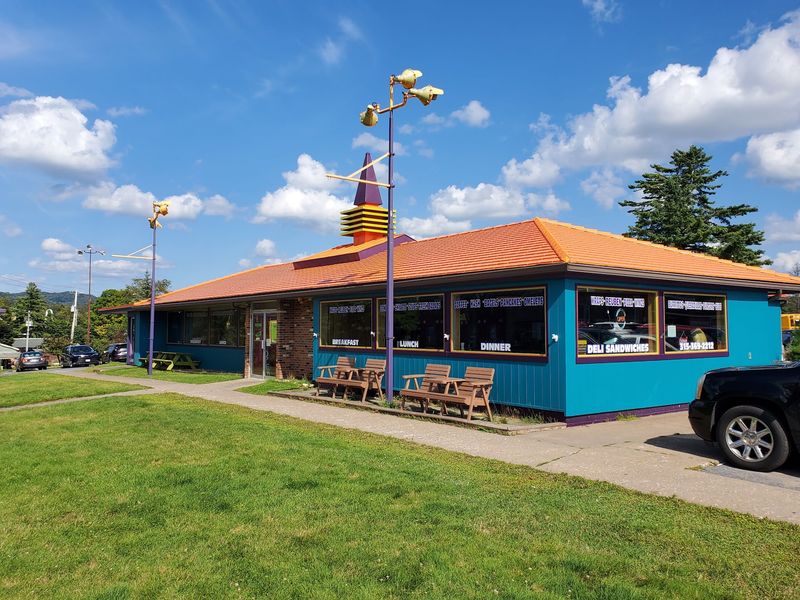 Front Door Diner - Old Forge
