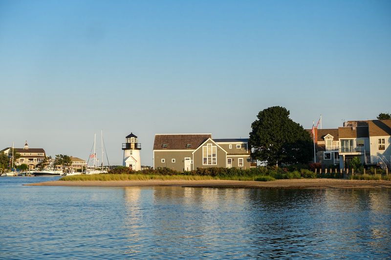 Seven Villages, Seven Personalities
