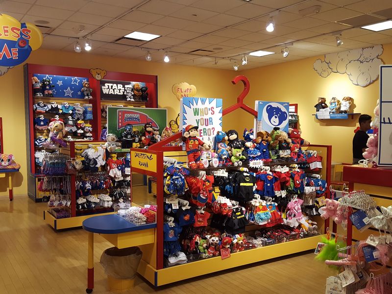 Kids Get Their Own Shopping List Here