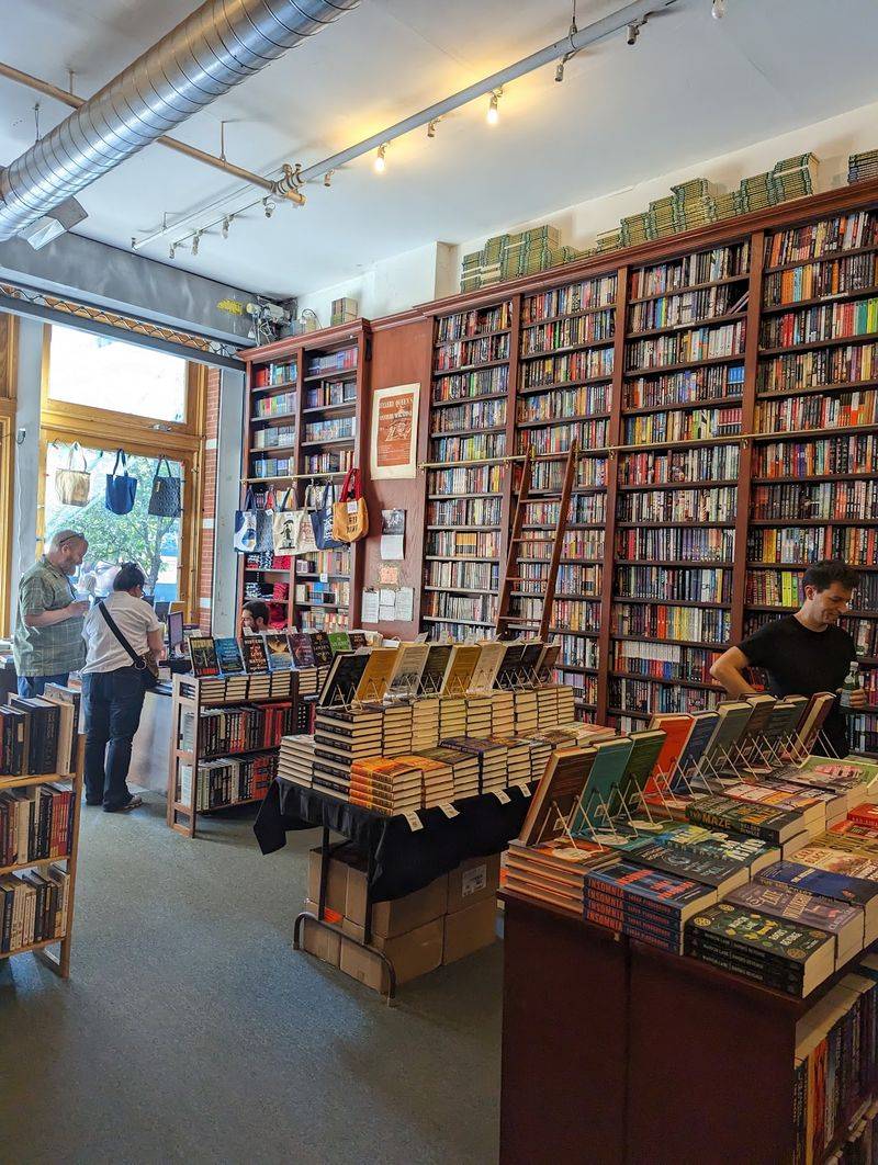 Booksellers With Sharp Instincts