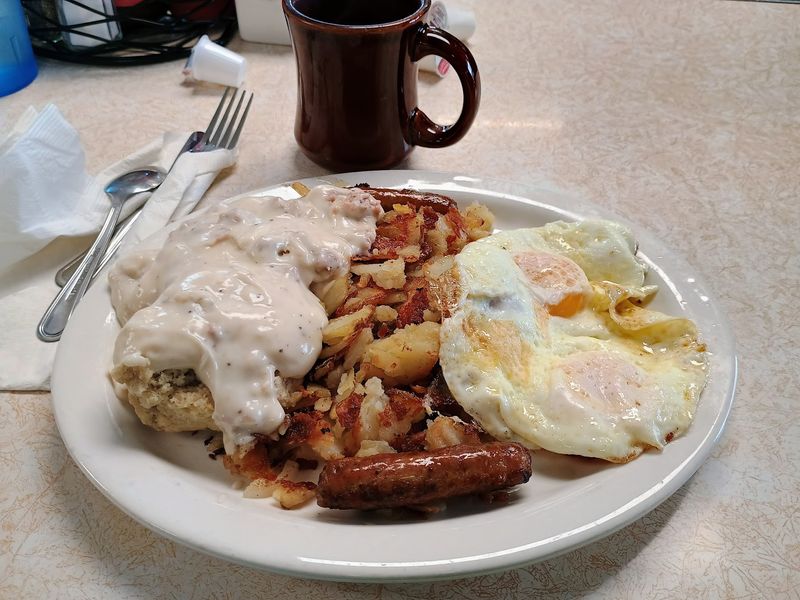 Breakfast Starts Early, So Set An Alarm