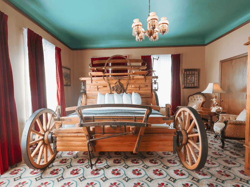Suites With Stories To Tell