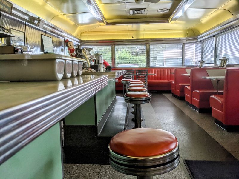 Wolfe’s Diner