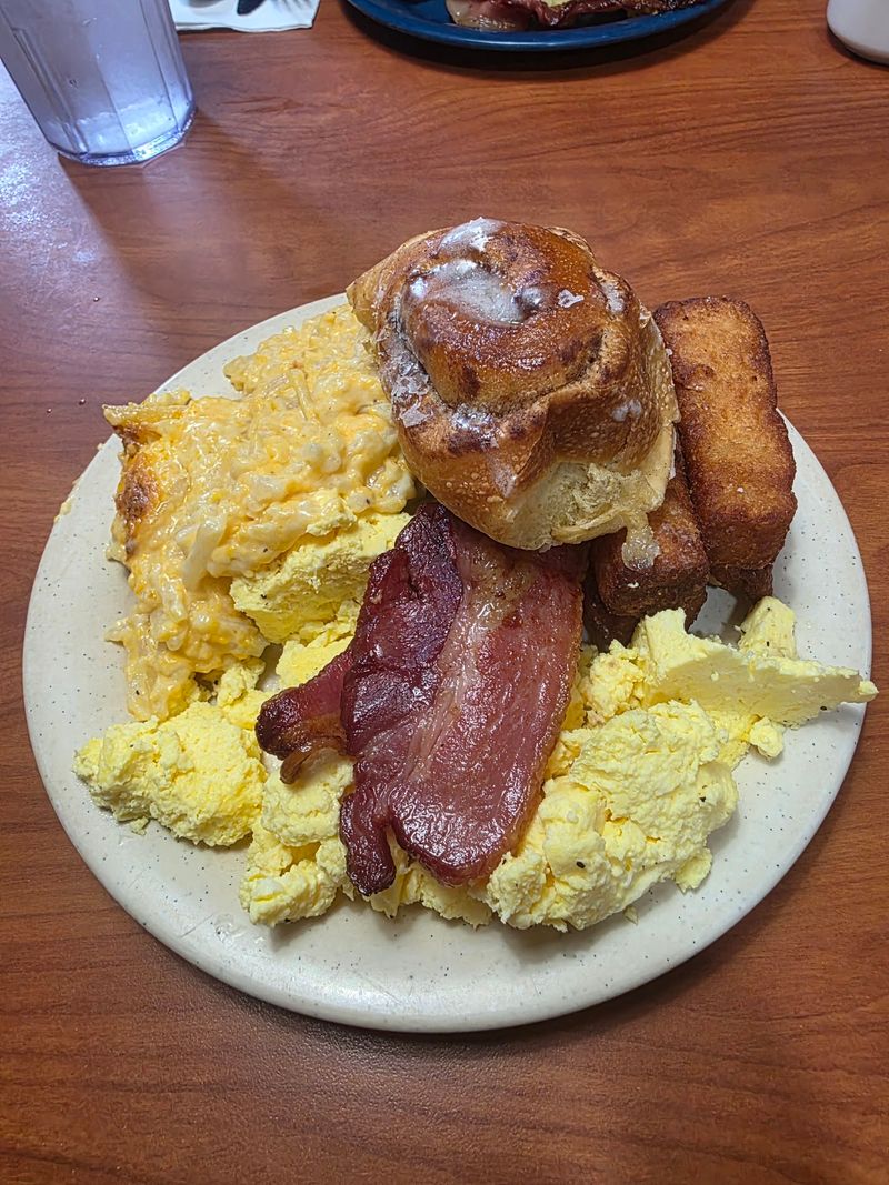 Weekend Brunch Changes The Whole Lineup