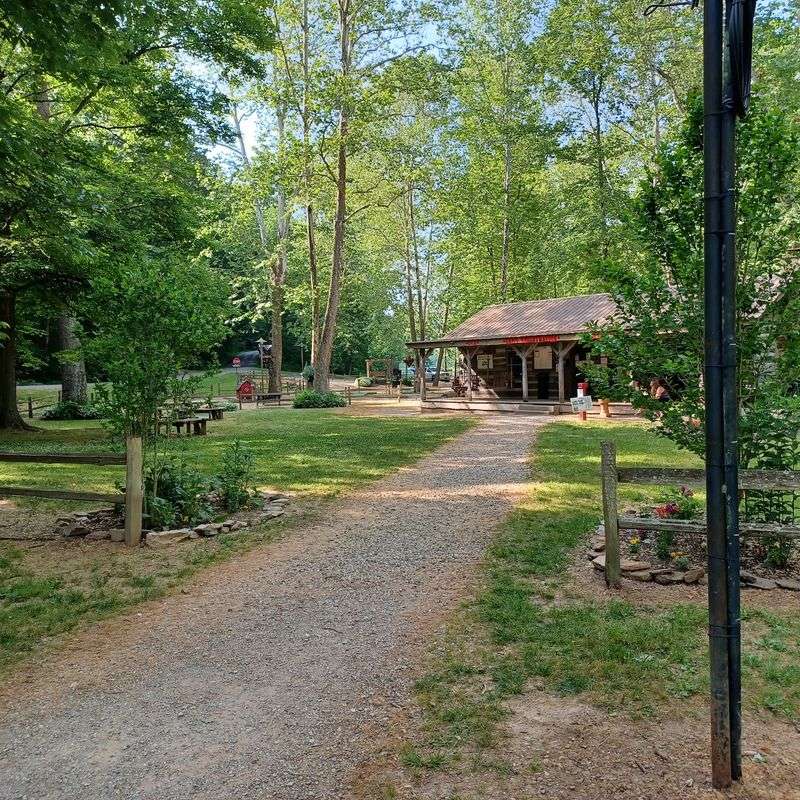 Tar Hollow State Park