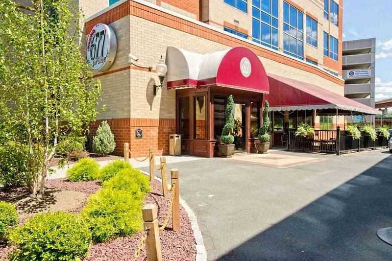 677 Prime - Albany