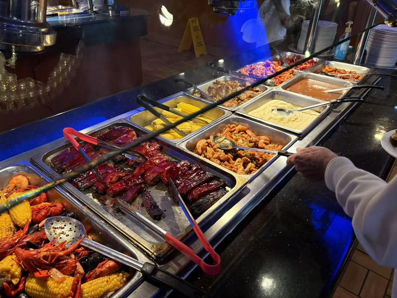 Lunch, Dinner, Or An All-Day Sunday Plan