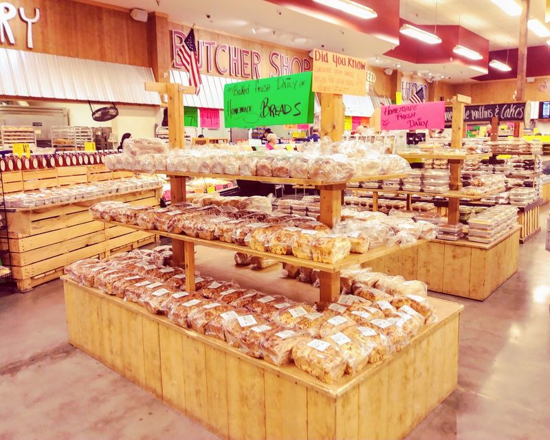 The Bakery Smells Like Amish Country