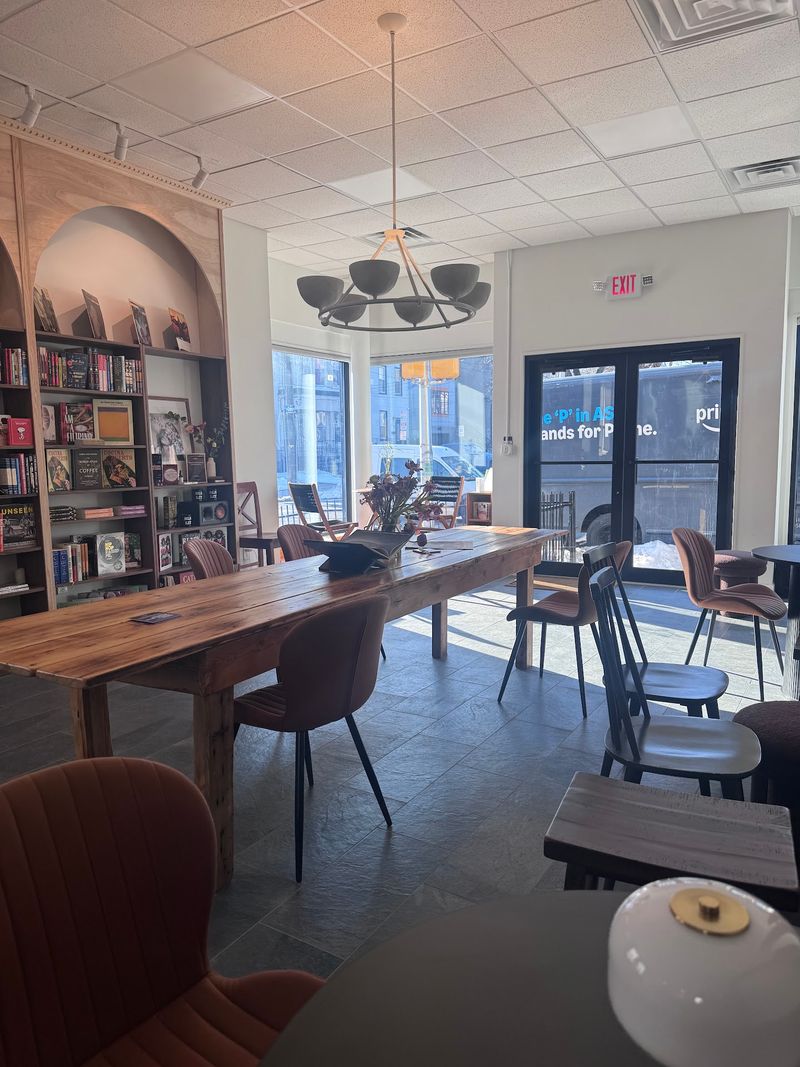 A Laptop-Friendly Spot For Creative Work