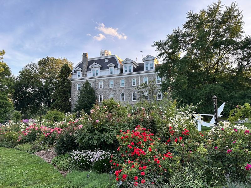A Campus That Doubles As An Arboretum