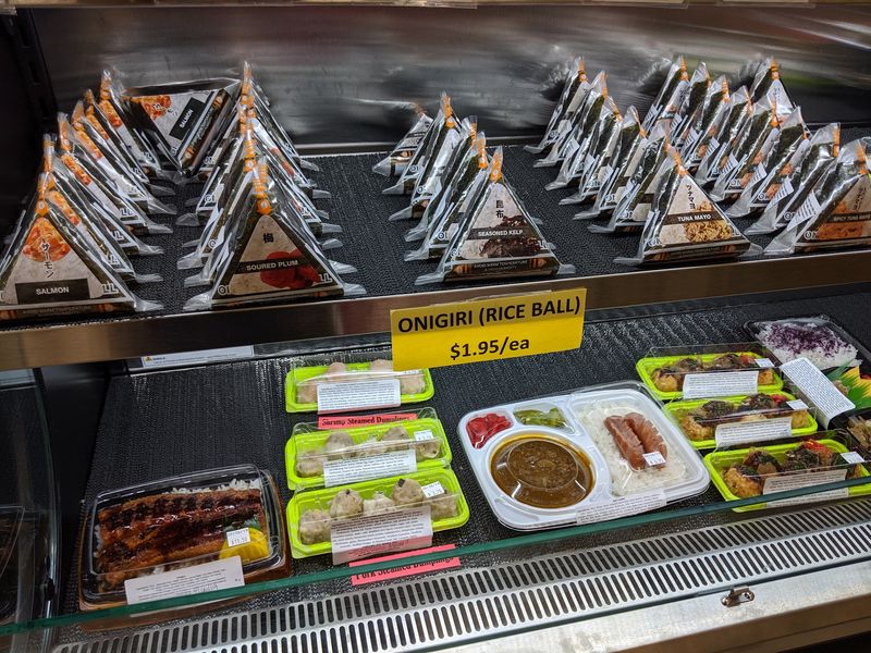 Onigiri Steals The Show Every Single Morning