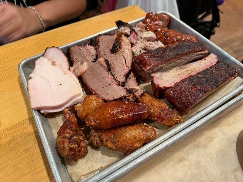 DOC's Commerce Smokehouse