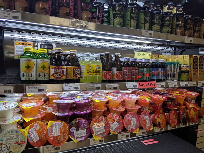 Cold Treats And Quirky Drinks Beat The Desert Heat