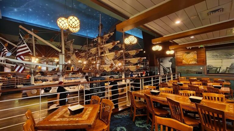 South Carolina Has A Seafood Buffet That Serves Generous Portions For ...