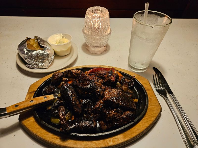 Candlelight, Tabletop Jukeboxes, And A Time-Capsule Mood