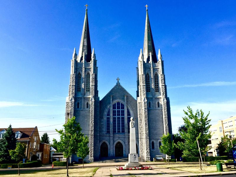 Basilica Of The Sacred Heart Of Jesus
