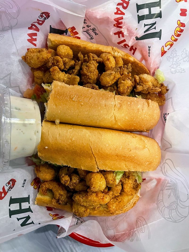 Po'Boys And Fried Baskets For Big Appetites
