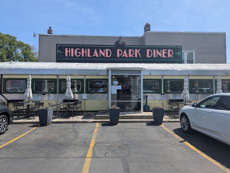 Highland Park Diner - Rochester