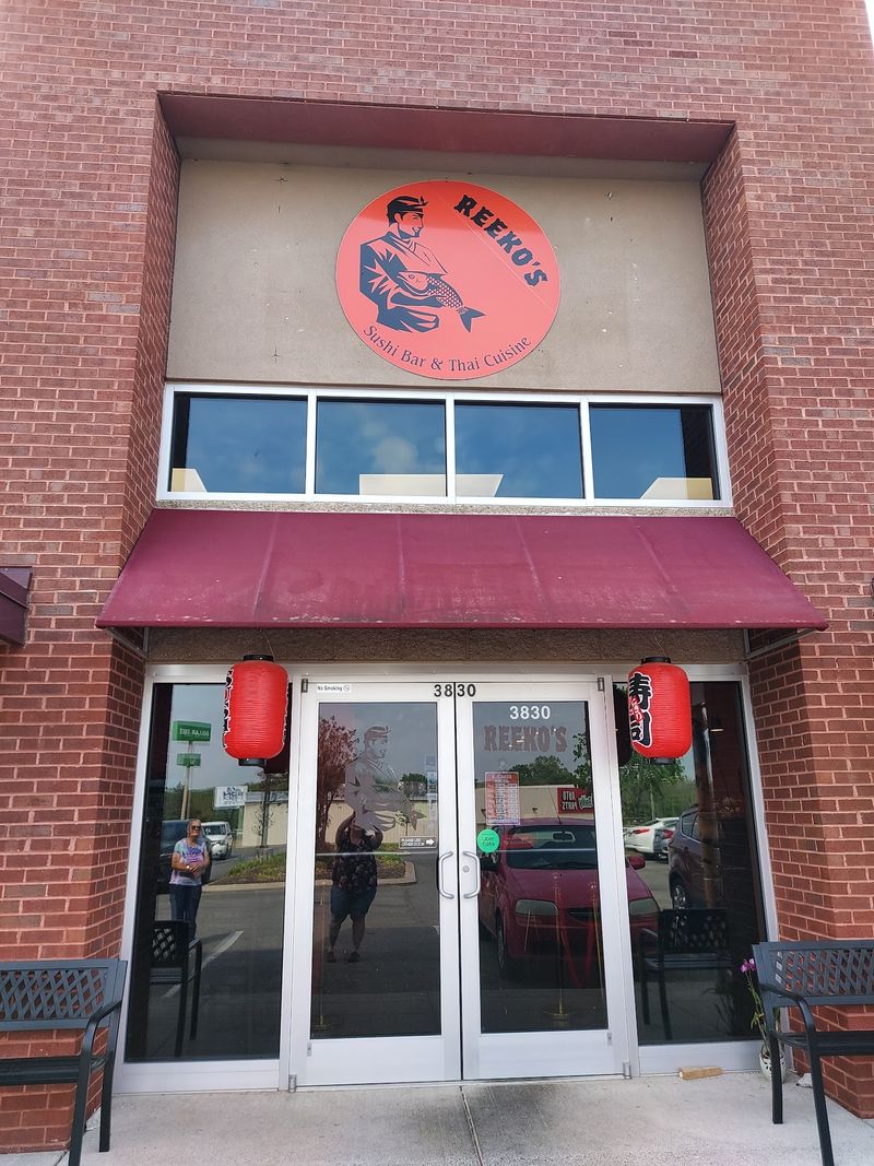 Curries And Noodles Worth The Extra Mile