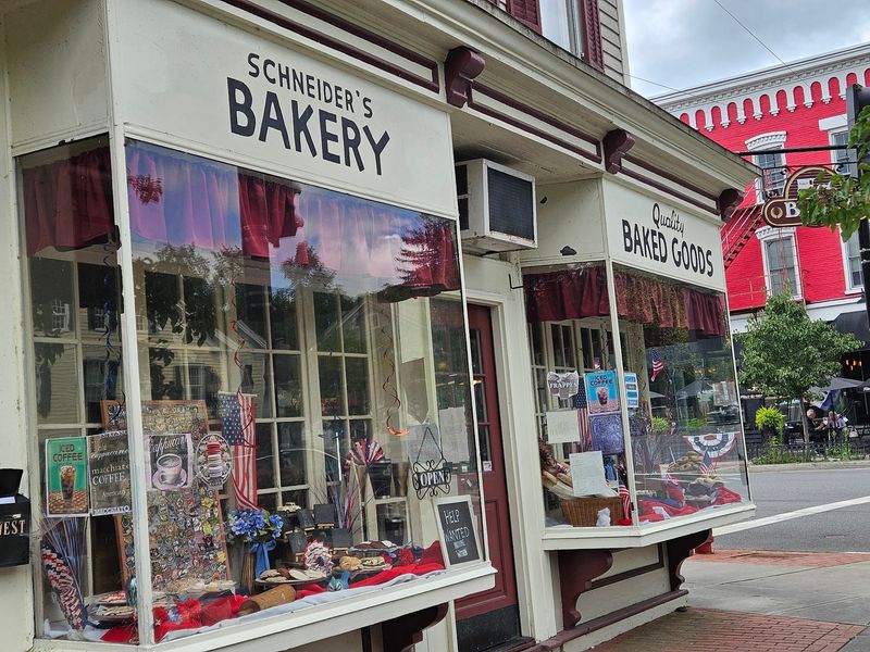 Schneider's Bakery