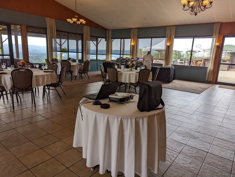 Hill Top Inn