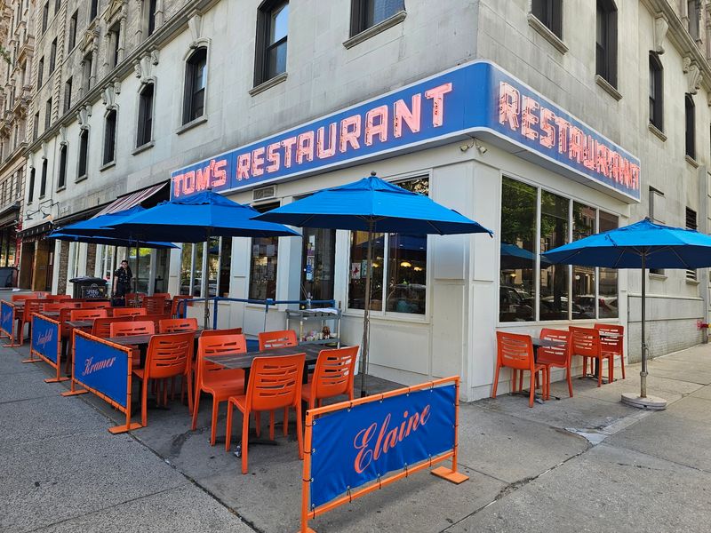 Tom's Restaurant