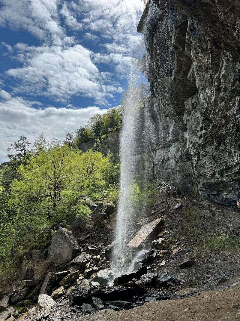 Indian Ladder Trail