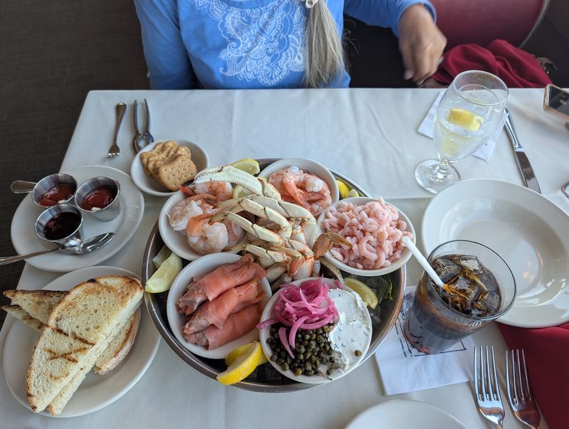 The Crab Legs Keep Coming, So Pace Yourself Wisely