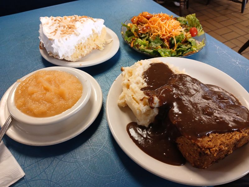 Roast Beef, Meatloaf, And Plates That Taste Like Sunday