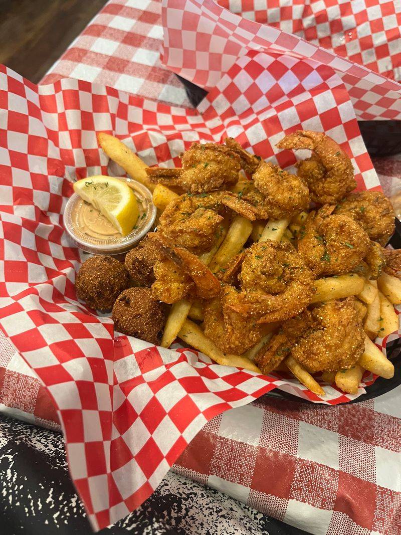 Gulf Shrimp And Fried Platters Hold Their Own