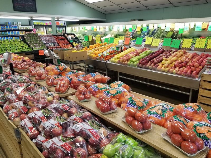 Brigiotta's Farmland Produce & Garden Center - Jamestown