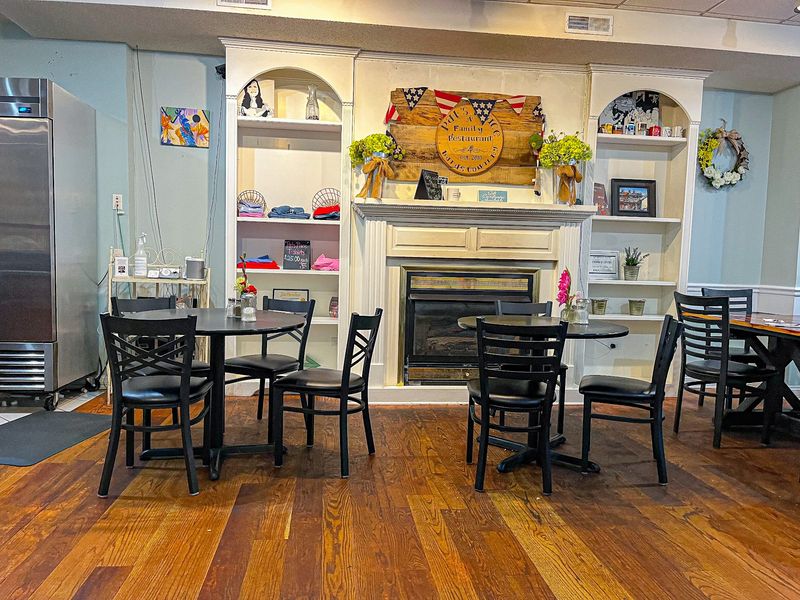 Pat's Place, Bardstown