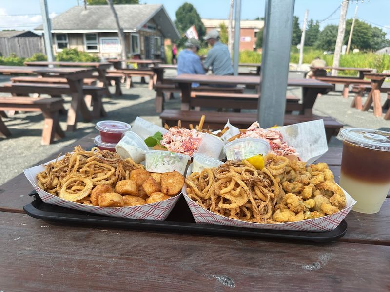 Scallop Fans Get Their Moment Too