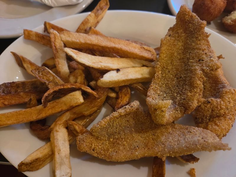 Crispy Catfish Is The Reason Everybody Pulls Off The Highway