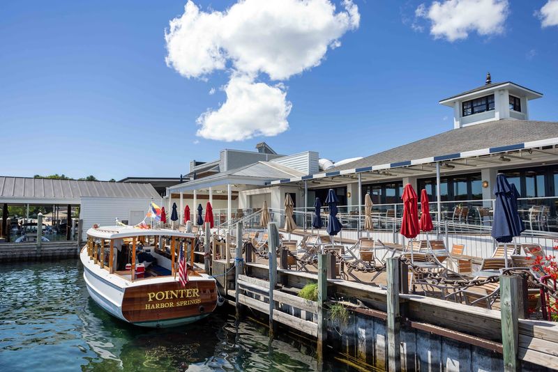 Pier Restaurant